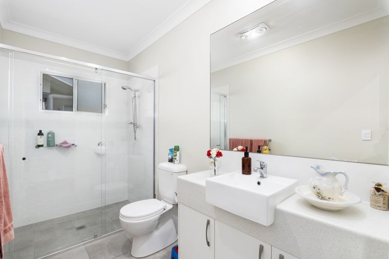 Inviting Modern Home!