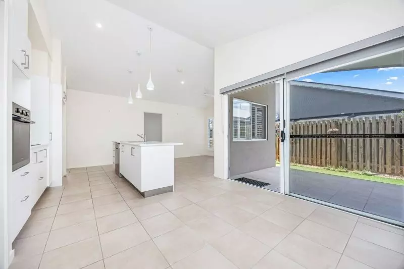 Practical Modern Living with Everyday Comforts