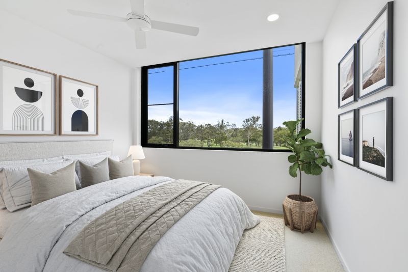 Ground Floor Living & Golf Course Views