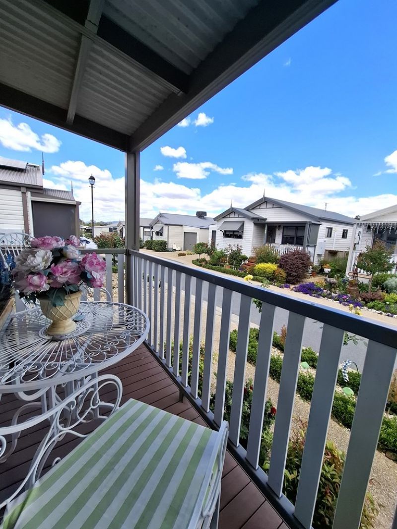 Set in a Picturesque Community!