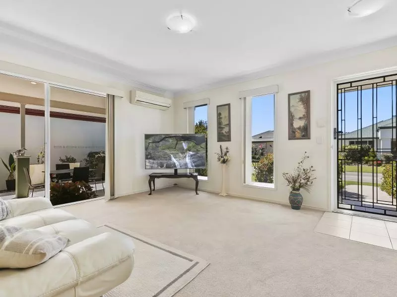 Site 11 - Established Special