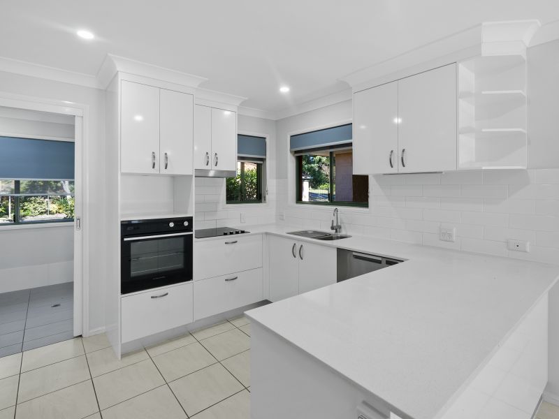 Ground-level two-bedroom two-bathroom villa with lovely outlook