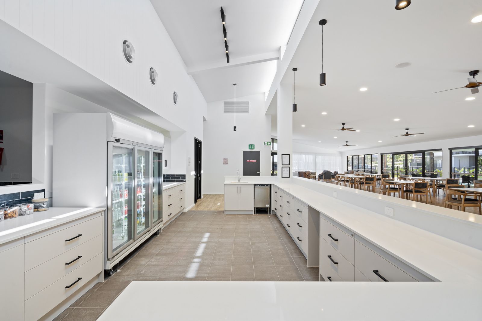 One of a kind - 3 Car Villa - Villa 219