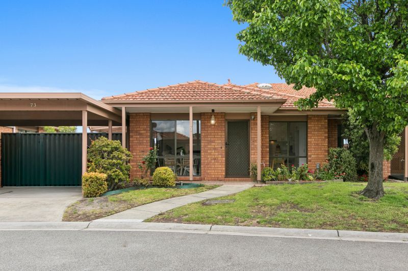 Newly refurbished villa located in private court