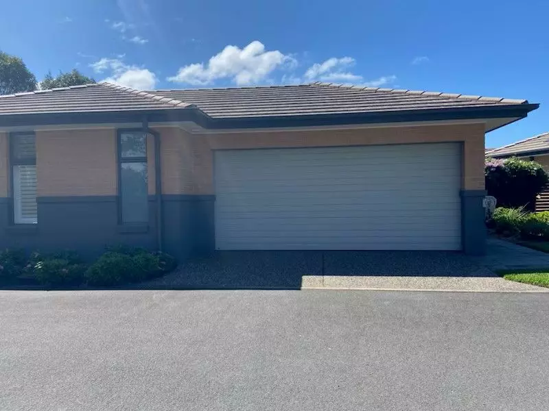 [UNDER OFFER] Spacious 2 bedroom villa with double garage at Sienna Grange