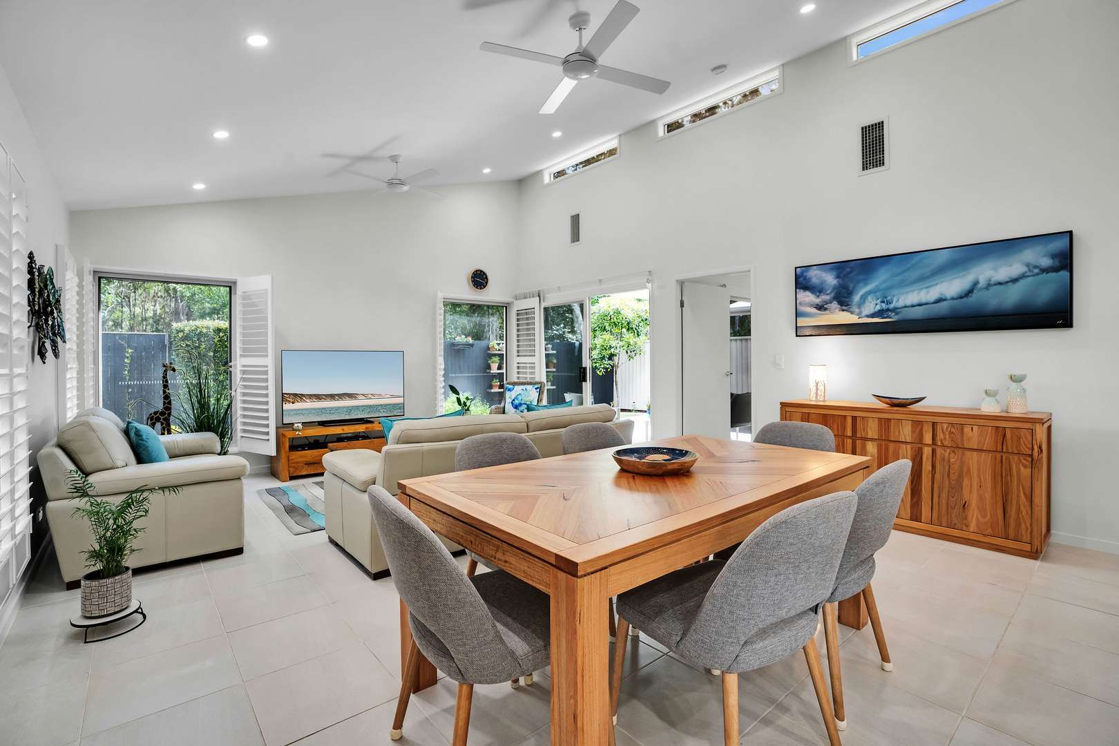 Manaboa by Palm Lake Resort