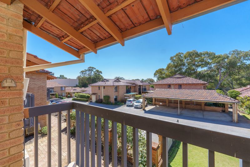 Stylish Studio Living in Prime Location