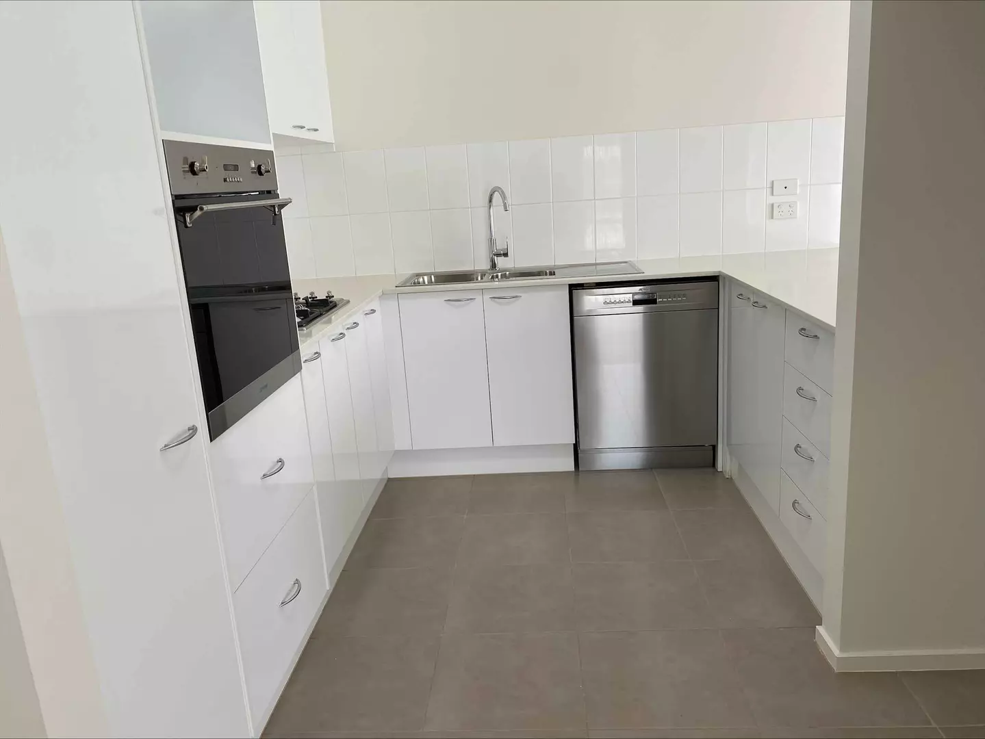 HOME 61 PALM LAKE RESORT TRUGANINA