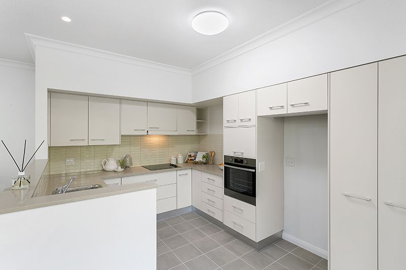 218/226 Windsor Road, Winston Hills