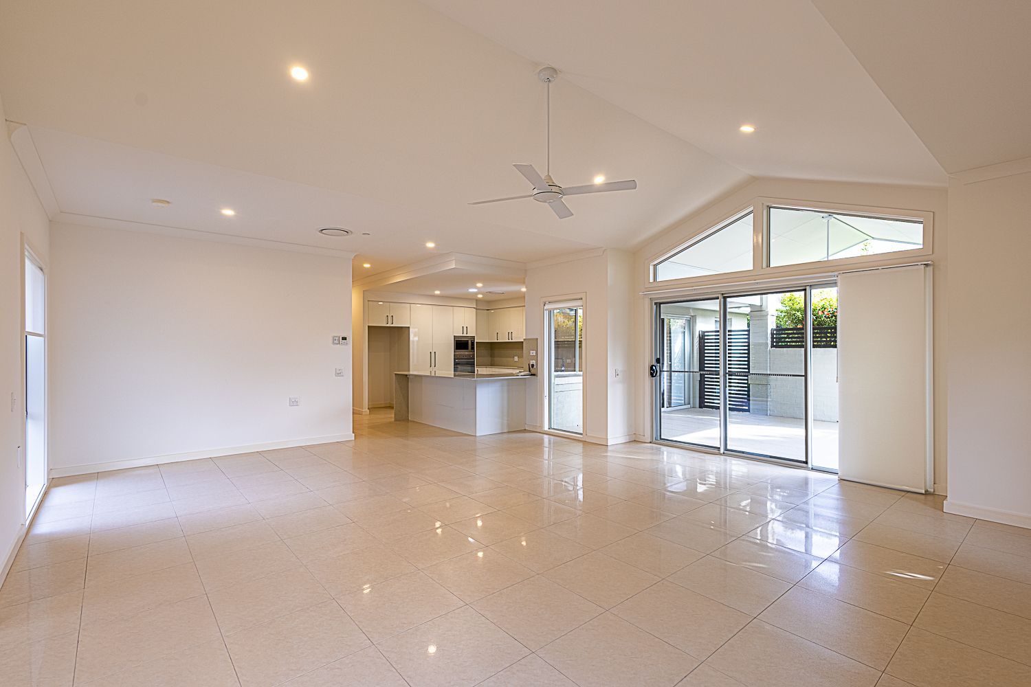 Cezanne II- by Palm Lake Resort Tea Gardens