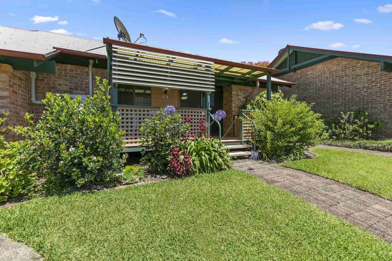 2-bedroom villa within walking distance to the community centre