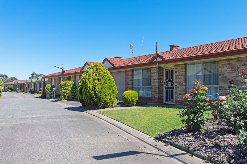 Live by the sea and enjoy your retirement in style!