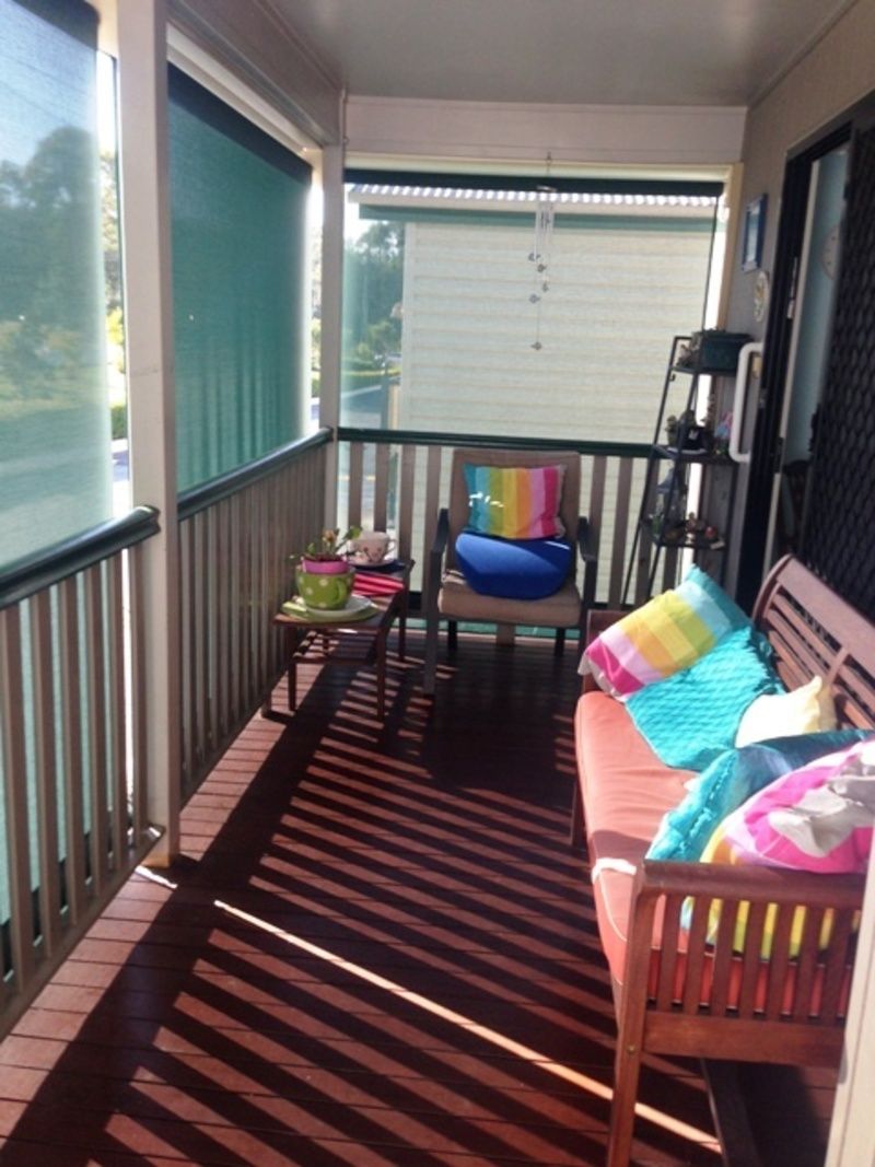 Owners moving overseas! Your gain! Make an Offer!!