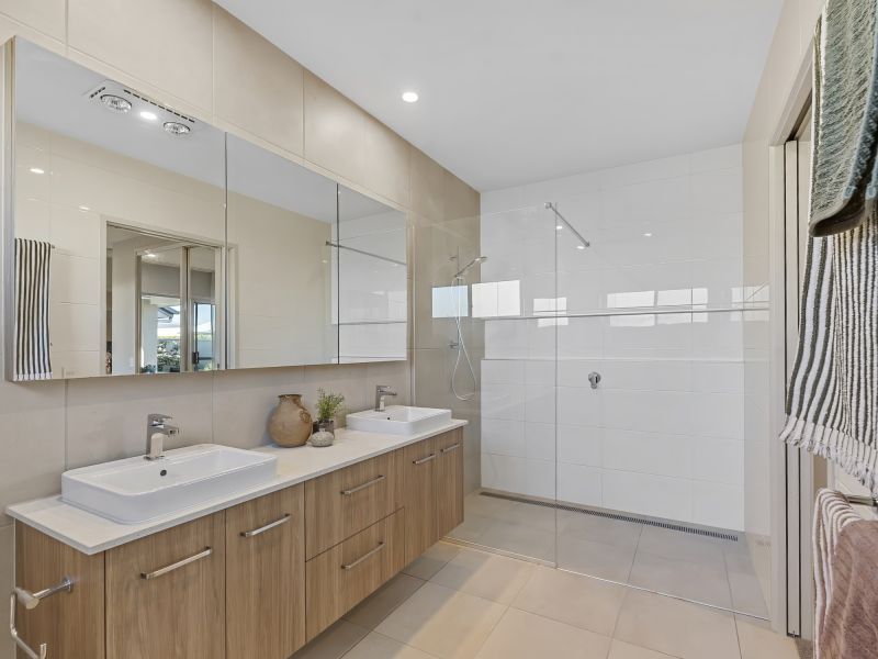 Site 2 - Established Torquay