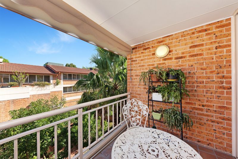 Delightful One Bedder with Garden Outlook