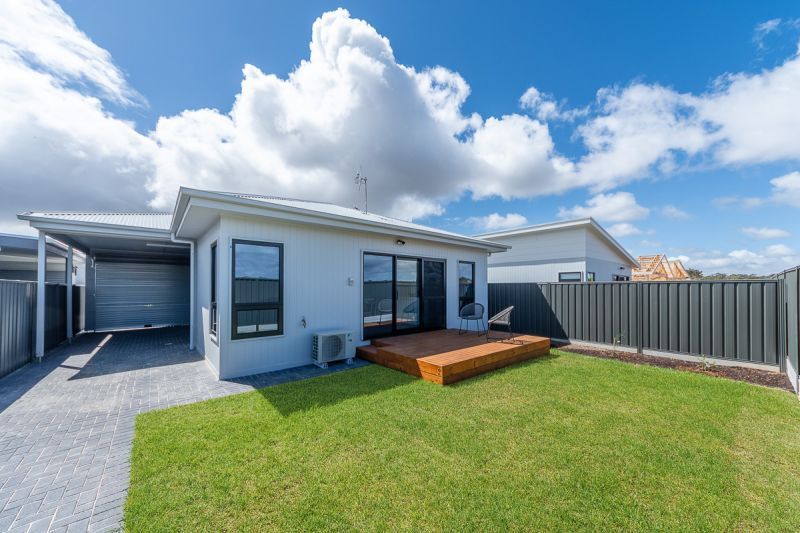 Contemporary 2 Bedroom Newly Built Home