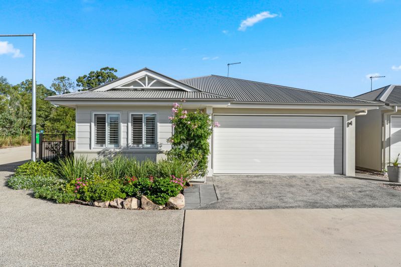 Fresh, Modern Living - Prime Location