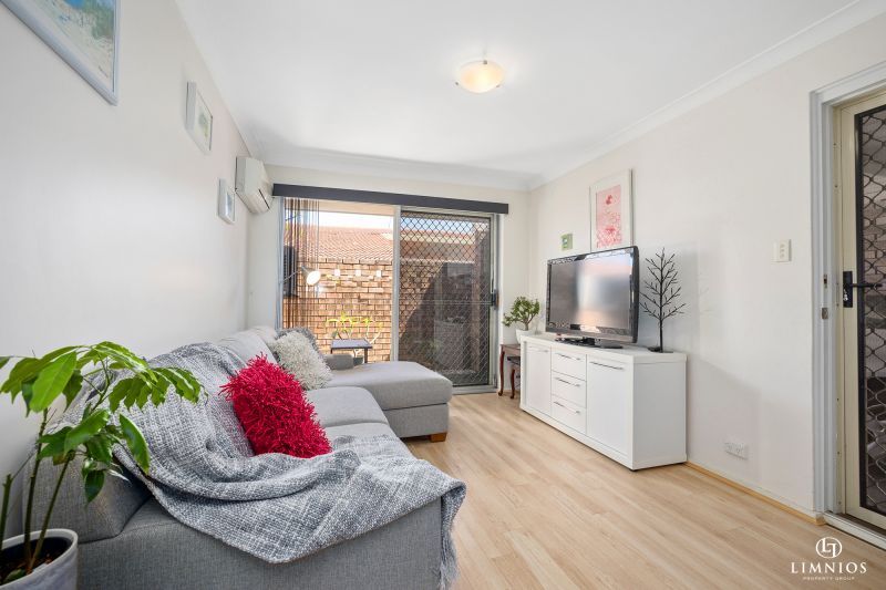 Pretty as a picture!