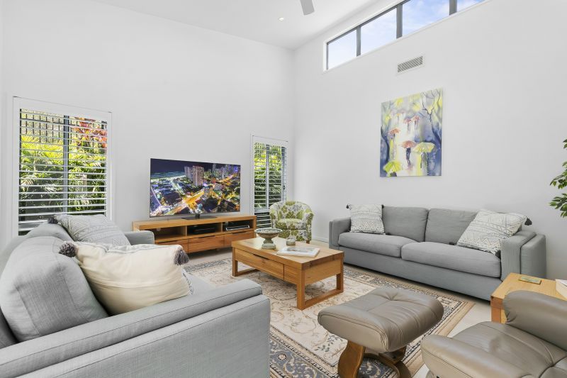 Site 230 - Established Peregrine