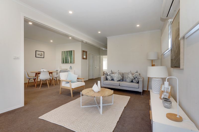 2 bedroom unit in pet friendly community