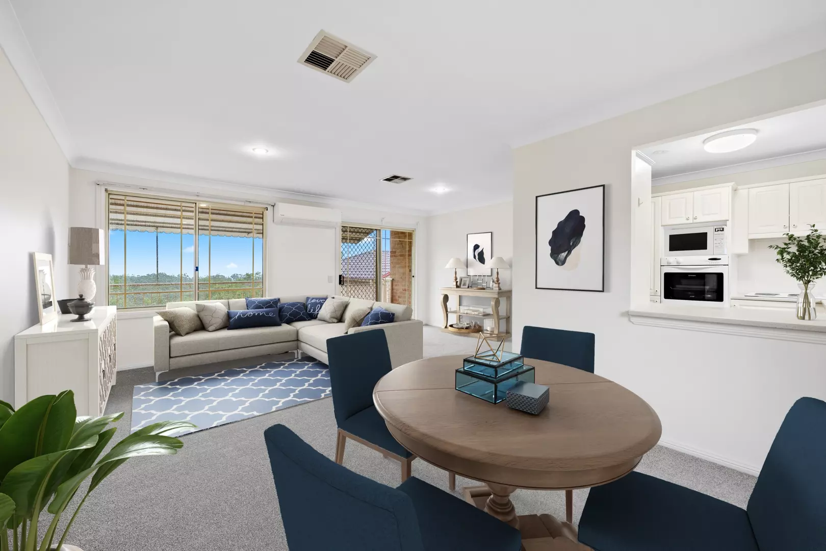 Upstairs Unit With Picturesque Views   