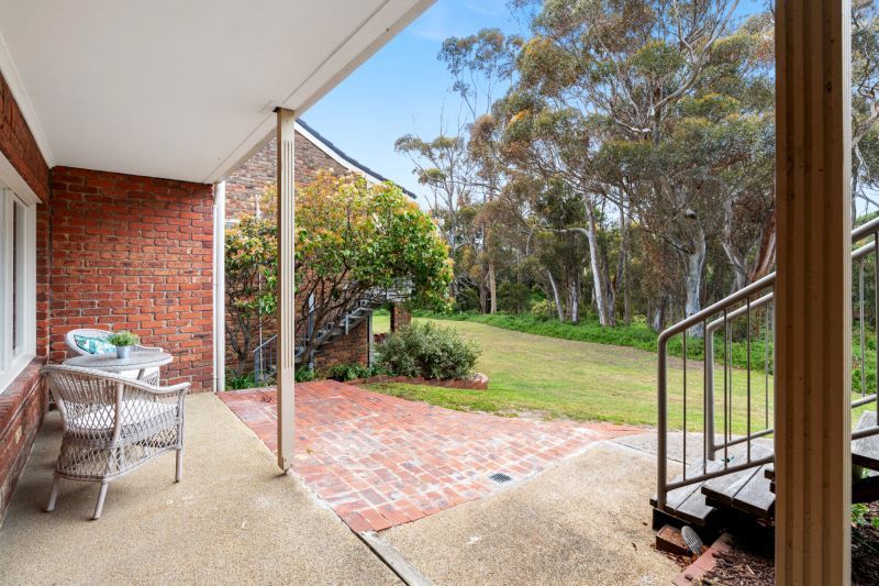 DEPOSIT TAKEN - Bright & light-filled ground floor unit, facing peaceful Tanti Creek Reserve