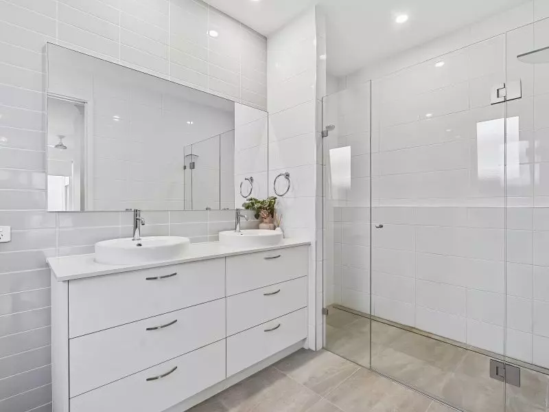 Site 196 - Established Bronte