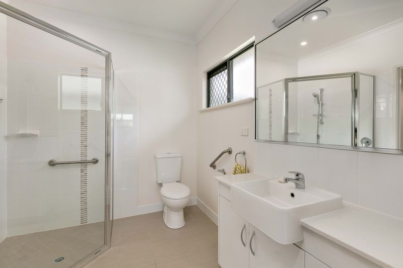 Great unit design with large study