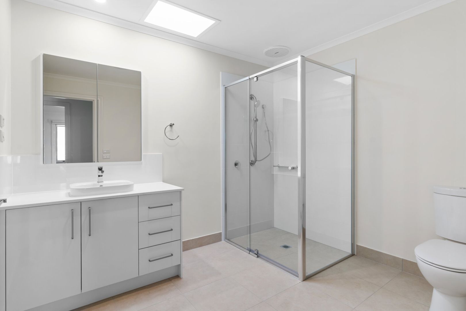 Newly Renovated Retirement Home!