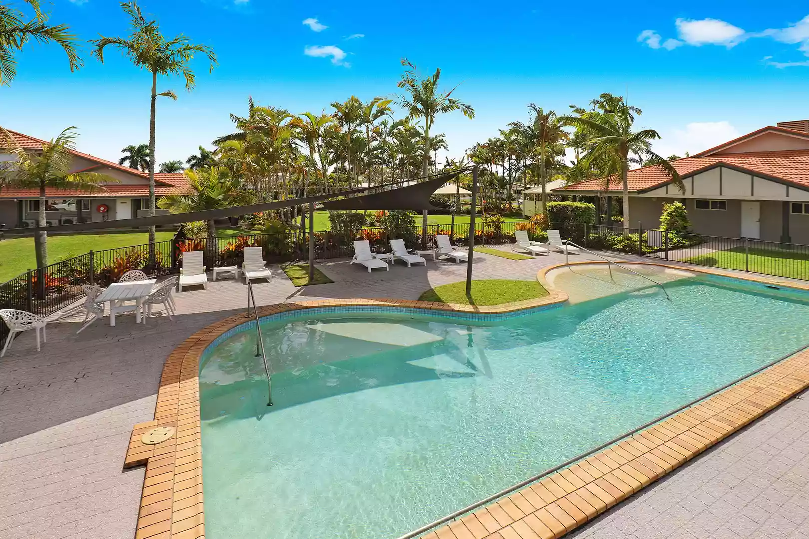 Unbeatable Value: Affordable Charm Awaits! V134 Edgewater