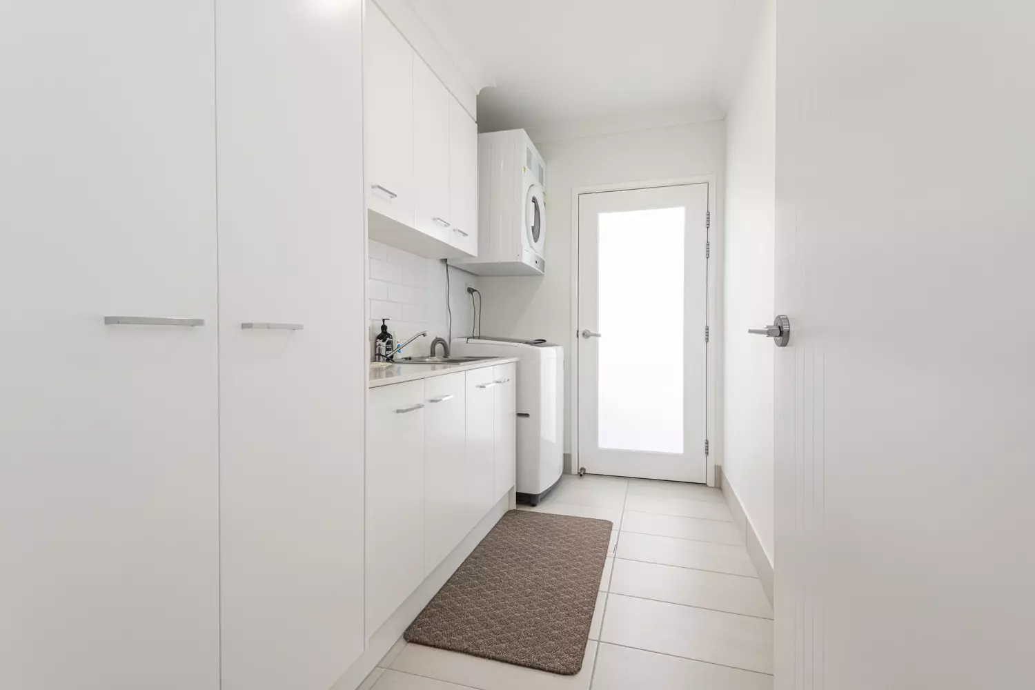 Modern Comfort Meets Welcoming Charm 