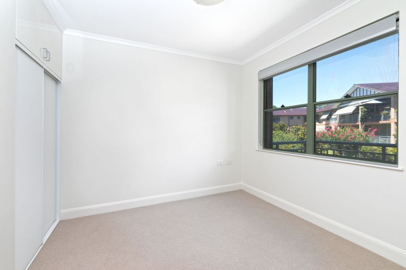 Gorgeous upper level corner apartment