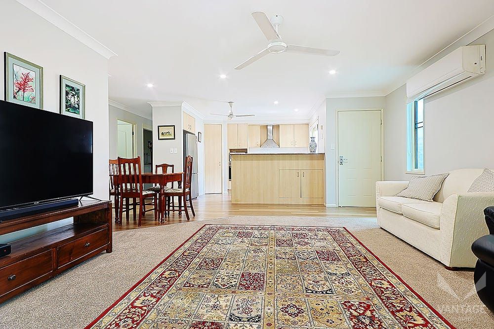 Welcome to the Easy Life- Peaceful Living Surrounded by Nature