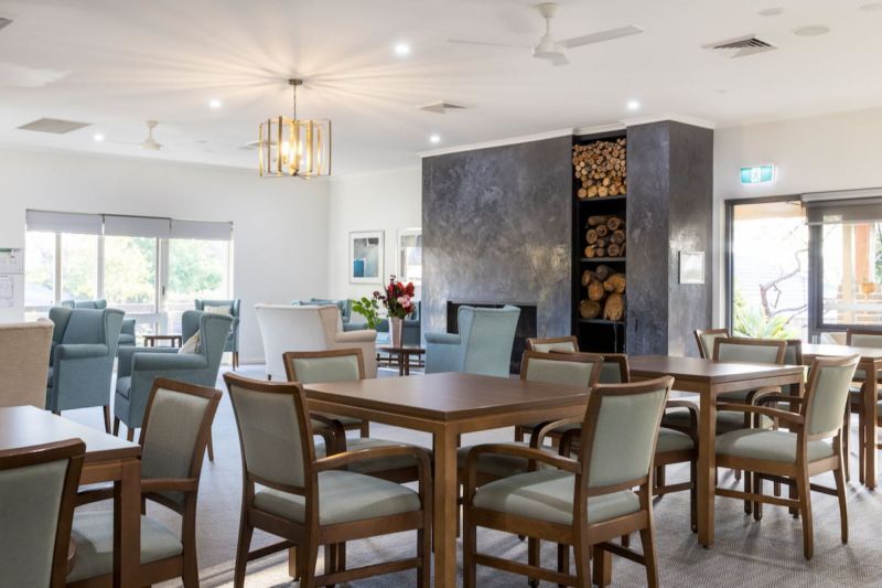 Gorgeous, bright one-bed villa!