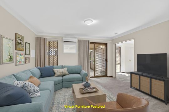 Well appointed villa close to amenities