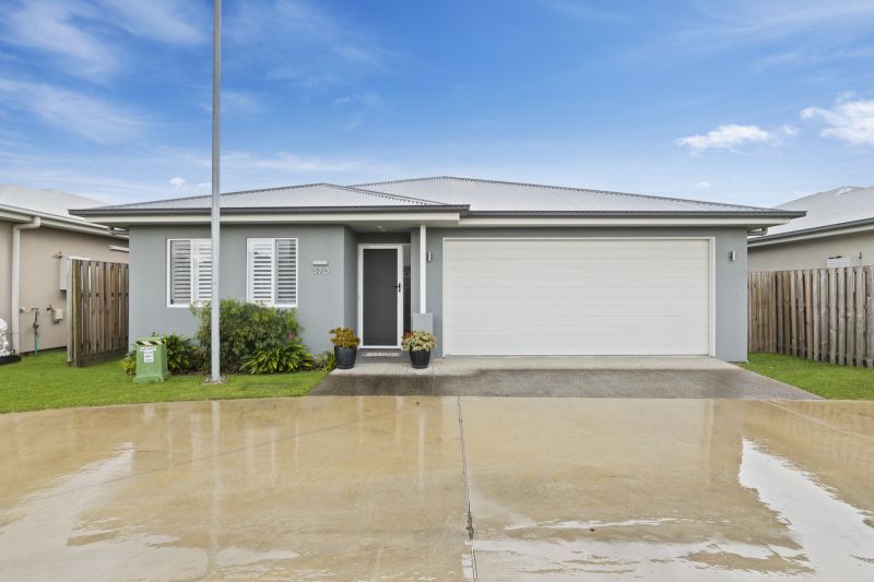 Ideal Location- Pet Perfect!