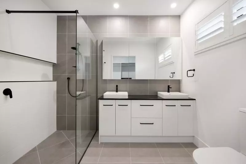 Site 50 - Established Kalbar