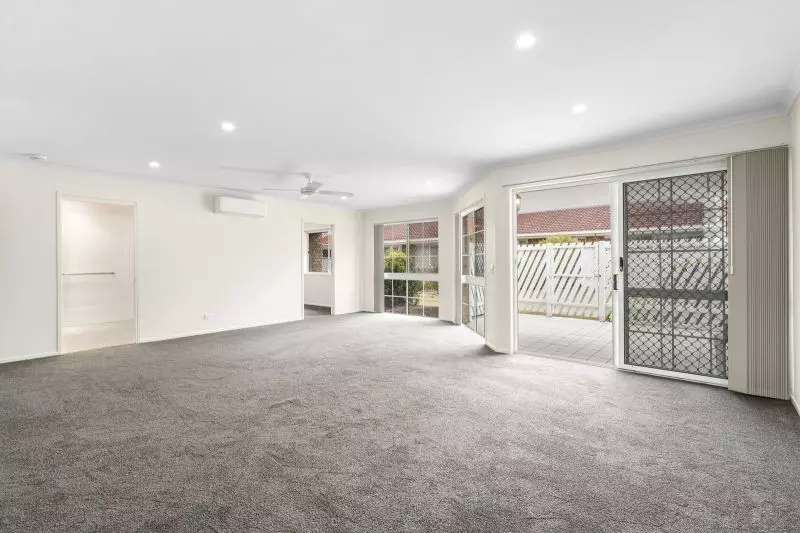 Retirement living at its best, located in a sought-after community.