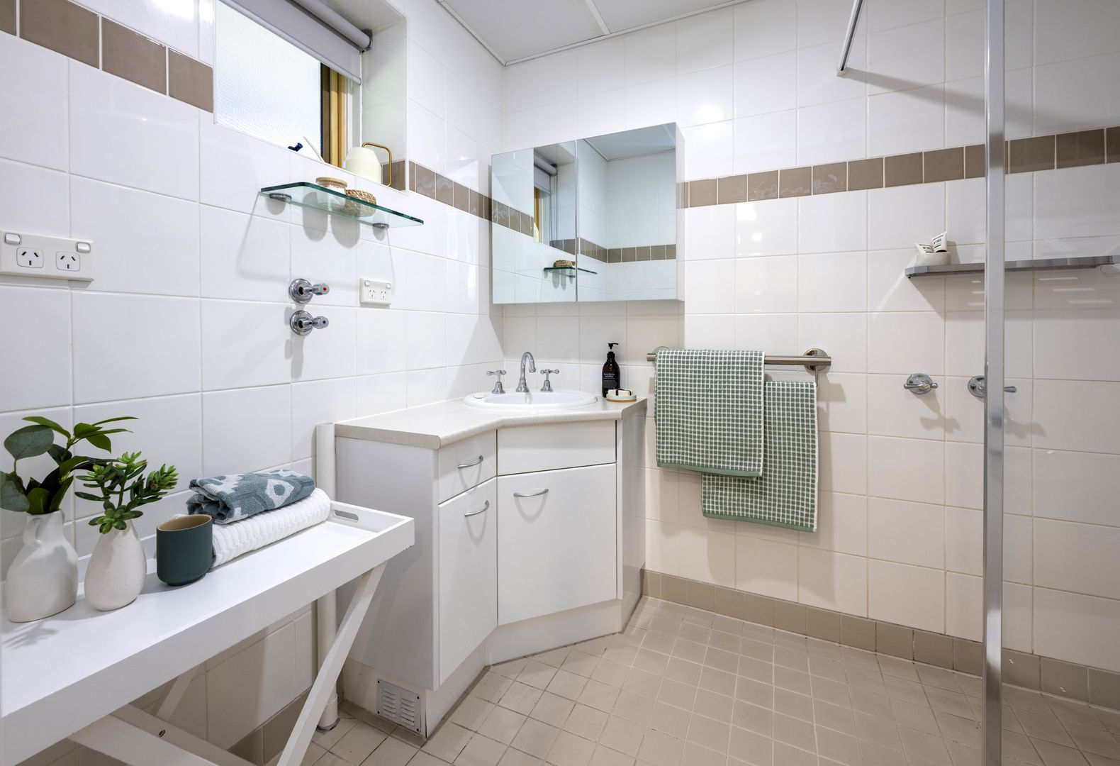 Eldercare Kingsborough: one-bedroom apartment in the heart of Norwood