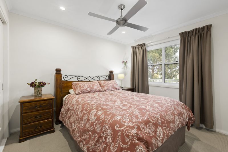 Elegant & Bright Two-bedroom Home