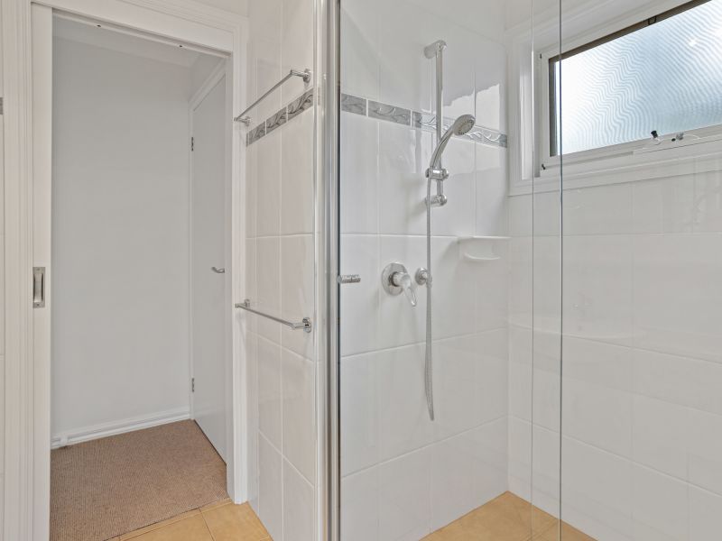 DEPOSIT TAKEN - Spacious, light-filled 2br unit with bay windows & garden views