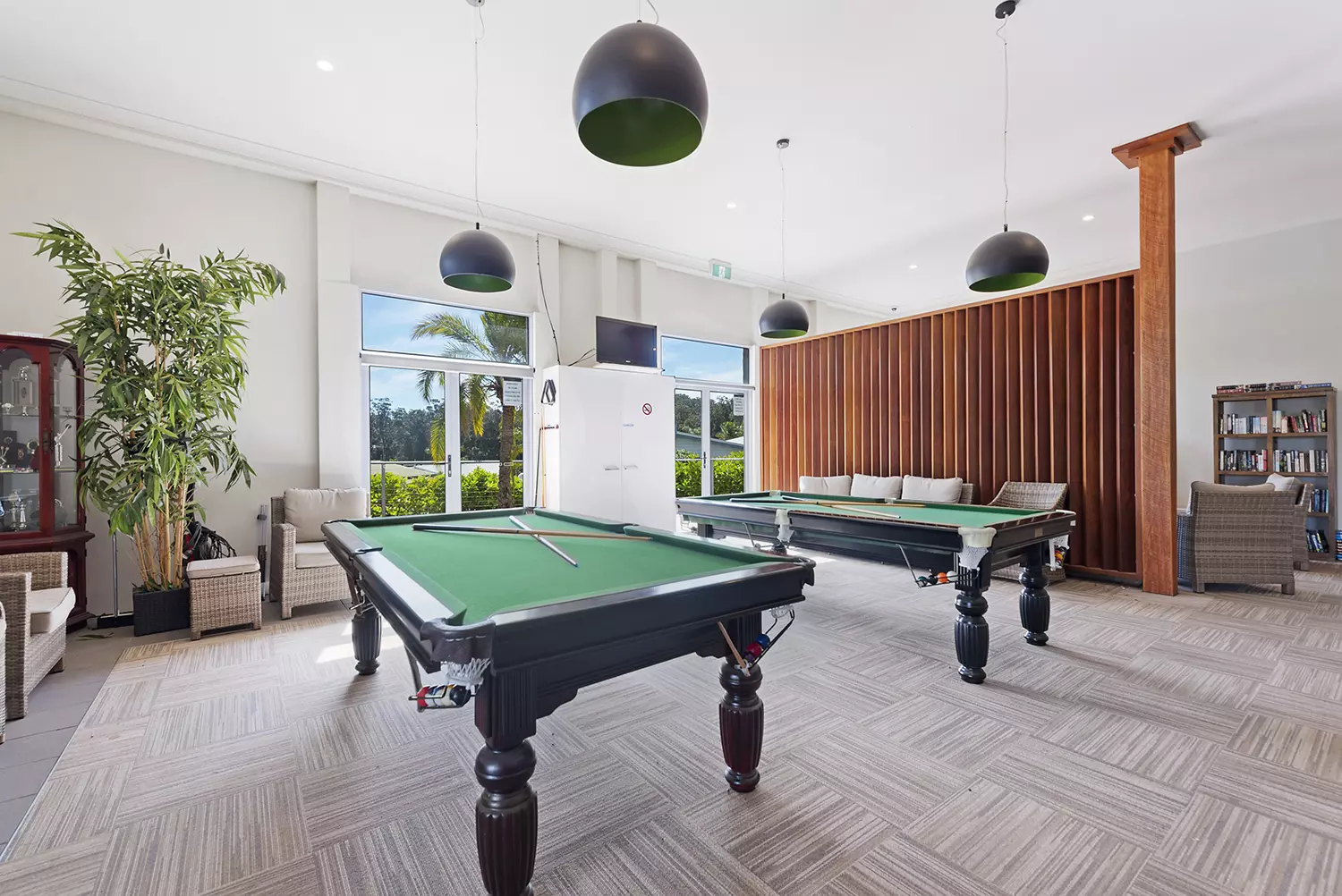 DEPOSIT TAKEN / UNDER CONTRACT - Fabulous garden allotment - Bushland setting - 2 Bedrooms