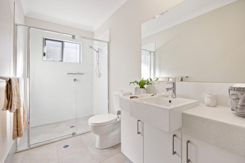 Well Presented Two Bedroom Home plus Study