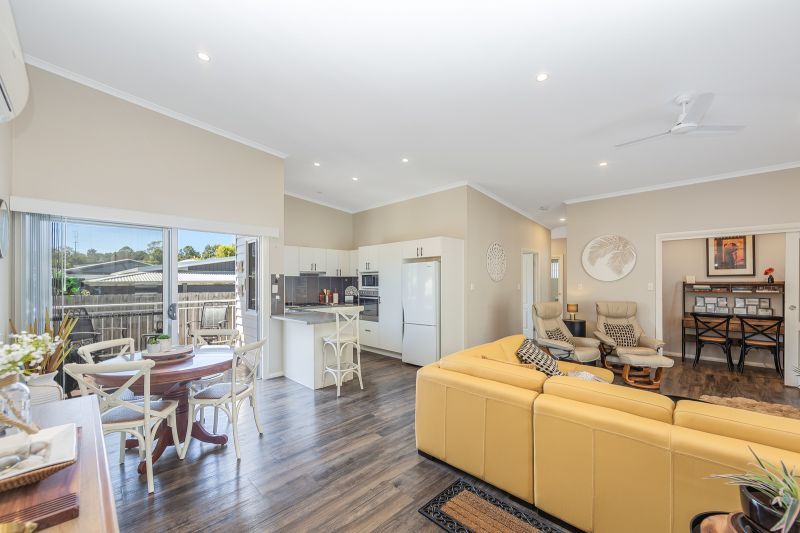 Stylish & Spacious - Two Bedroom Retreat