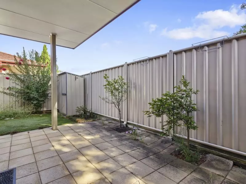 Stylish Residence Steps from the Clubhouse