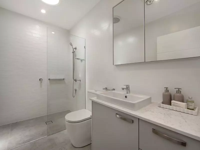 Spacious 'Hawkesbury' villa design