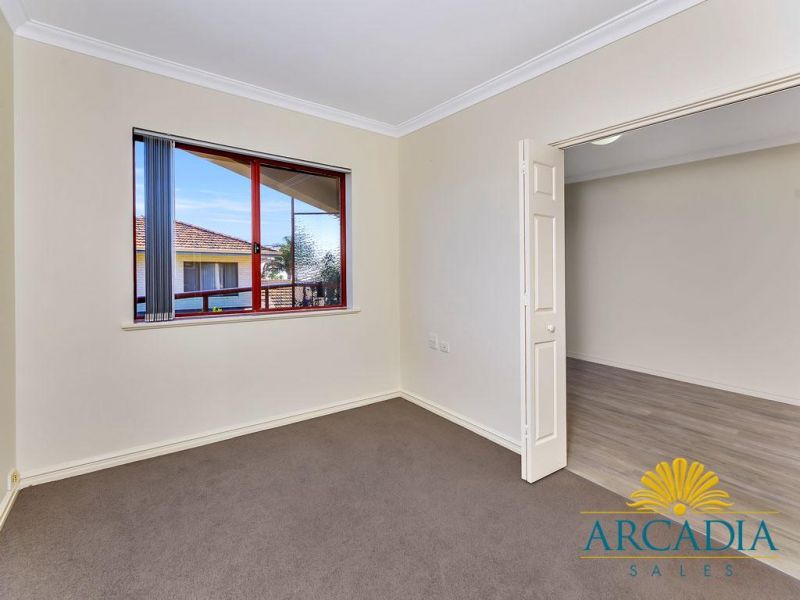 Arcadia Waters Bicton- Nothing to do, just move in.