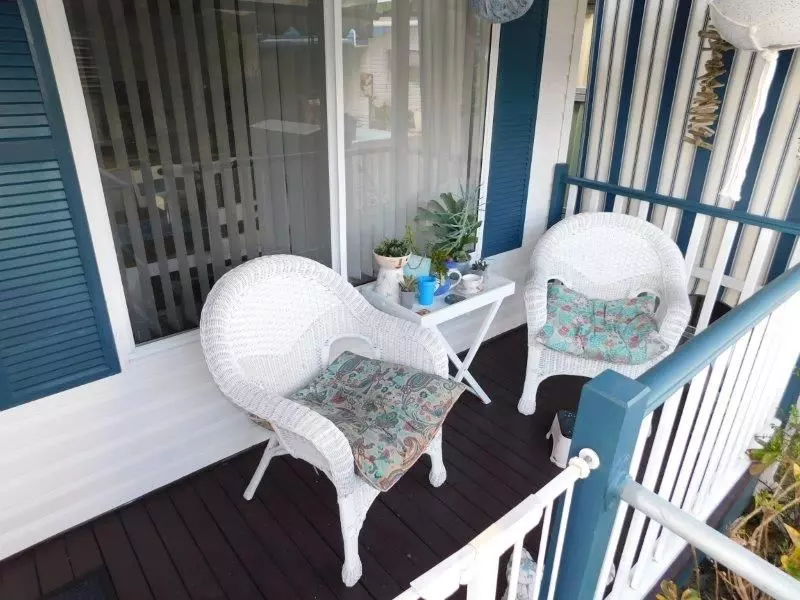 397 (Pre-loved) Bayway Village