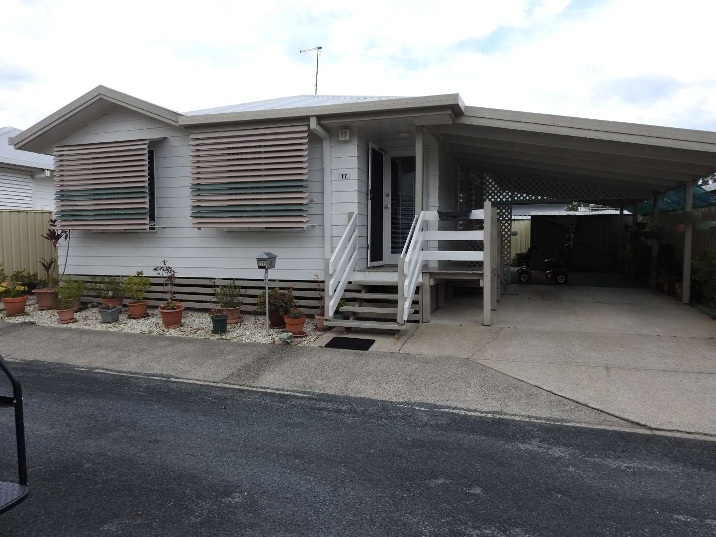 Well presented and Low Maintenance