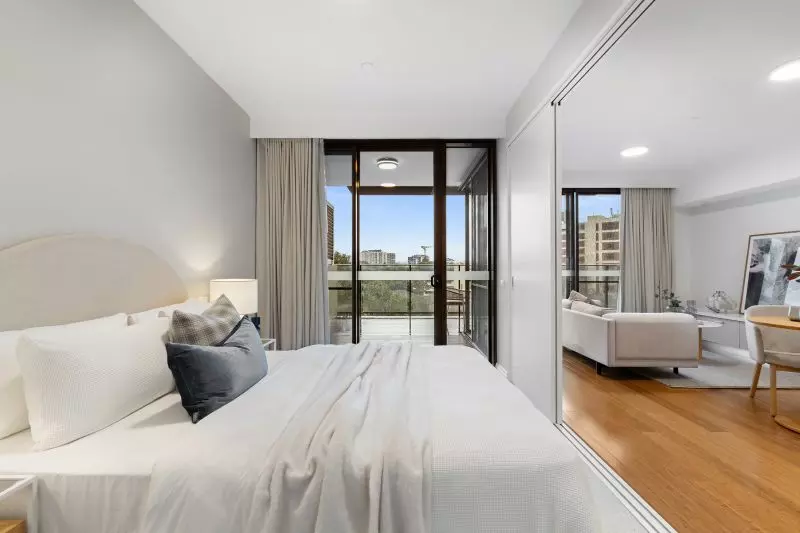 UNDER OFFER - Ultra Convenient Lifestyle